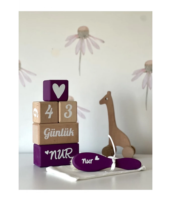 mogokids Renkli anne bebek anı küpü lila beyaz yazılı set bebek saç tarağı isimli set