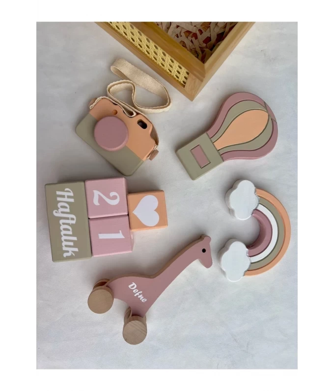 Objeli gökkuşağı balon ve fotoğraf makınalı tam set bebek hediyelik ve çekim aksesuarı