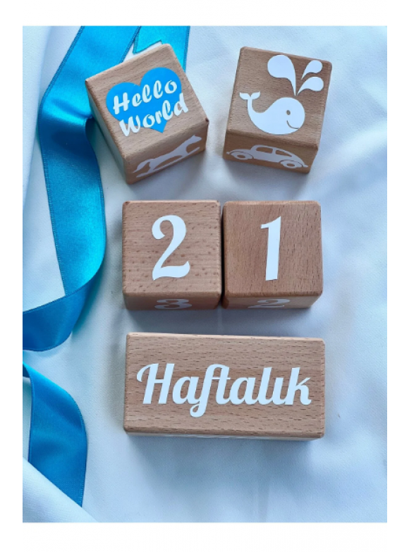 Mavi kalpli anne bebek anı küpü seti ahşap dekor